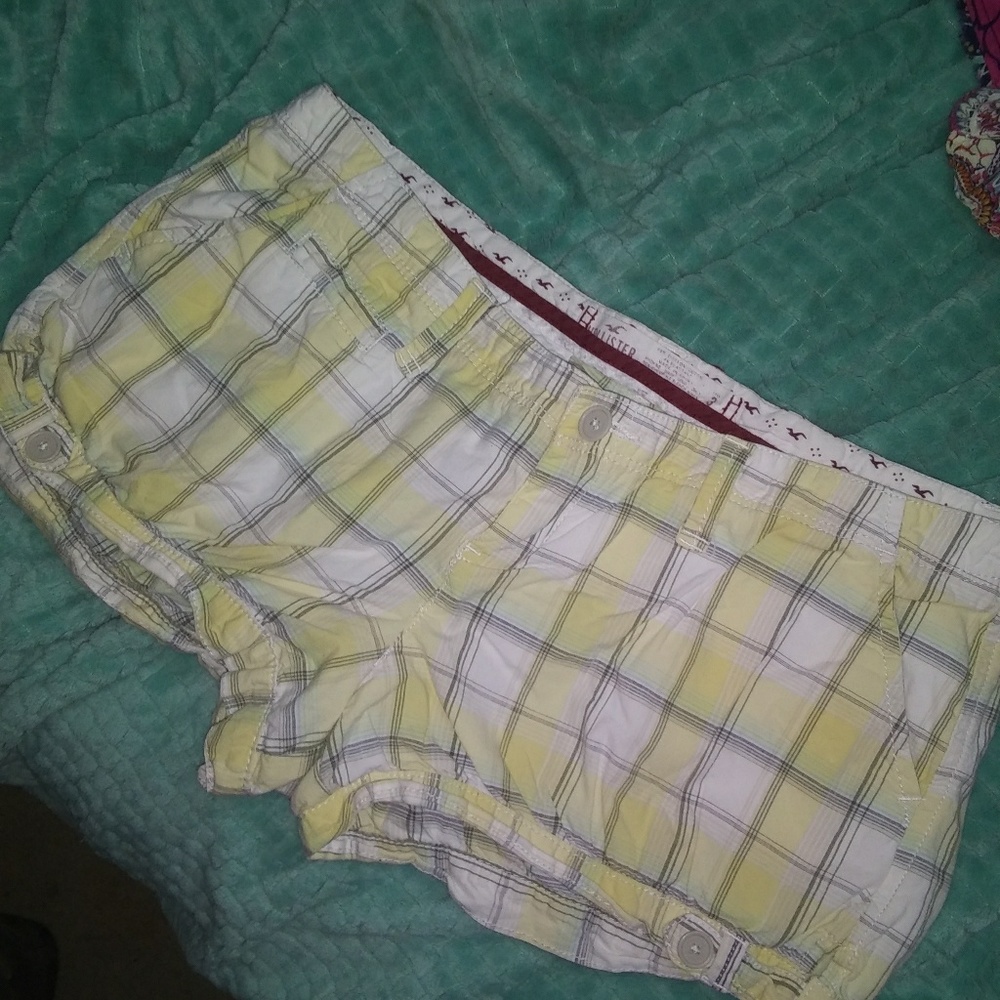 Women's Hollister shorts